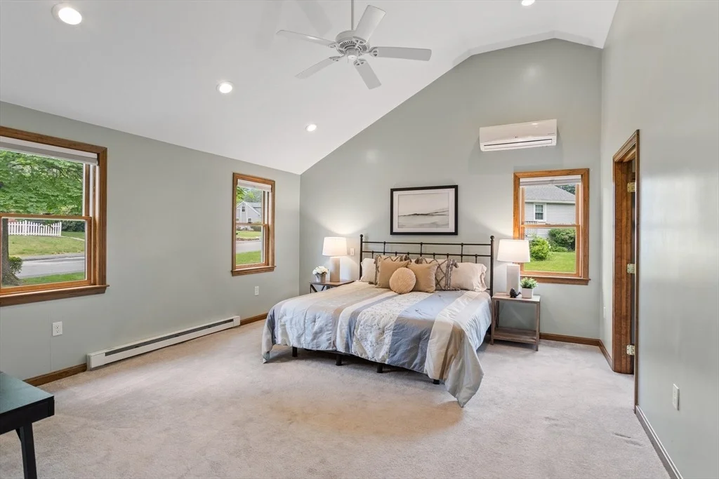 Photo of 52 Diana Dr