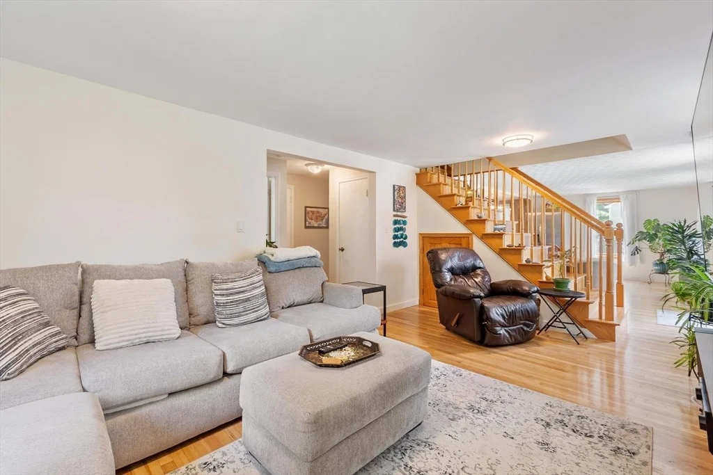 Photo of 107 Maple Rd