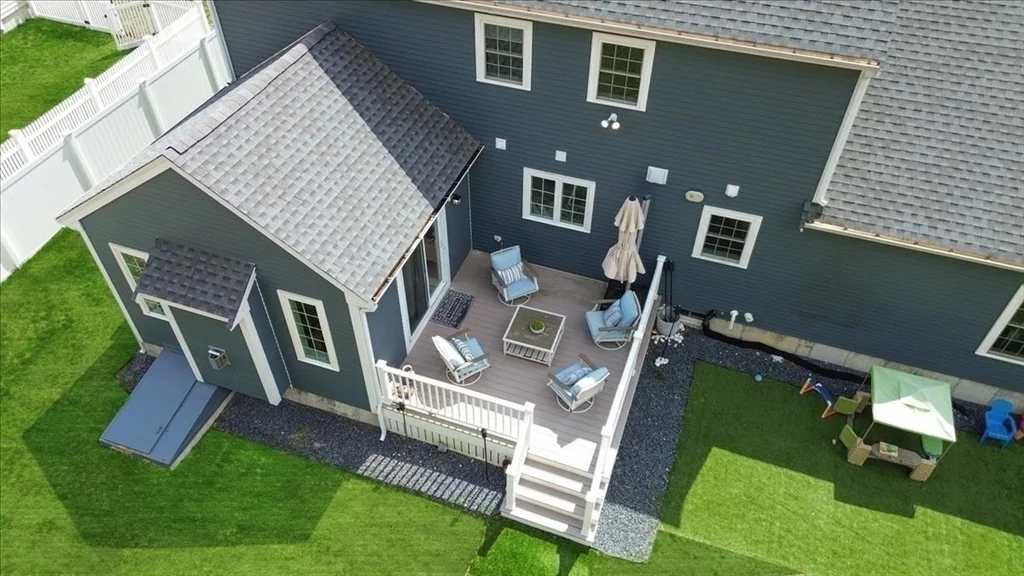 Photo of 4 Barrows Brook Cir