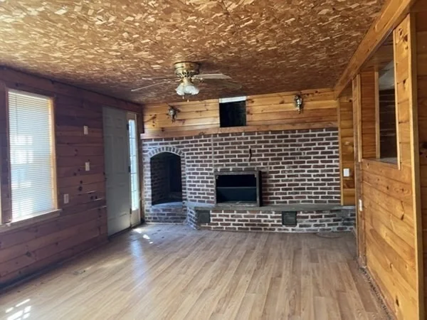 Photo of 185 Nugget Dr