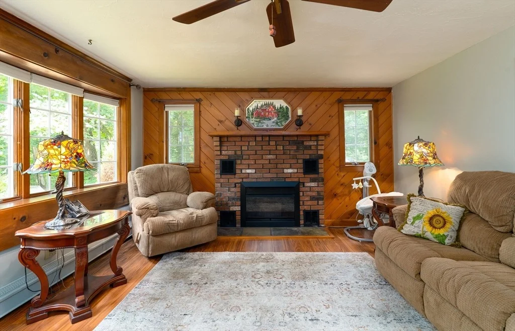 Photo of 42 Oxbow Rd