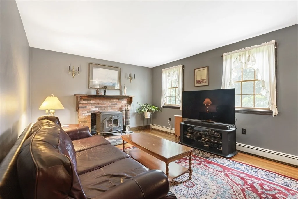 Photo of 92 Newcomb St