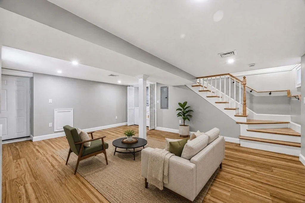 Photo of 63 Russell Rd