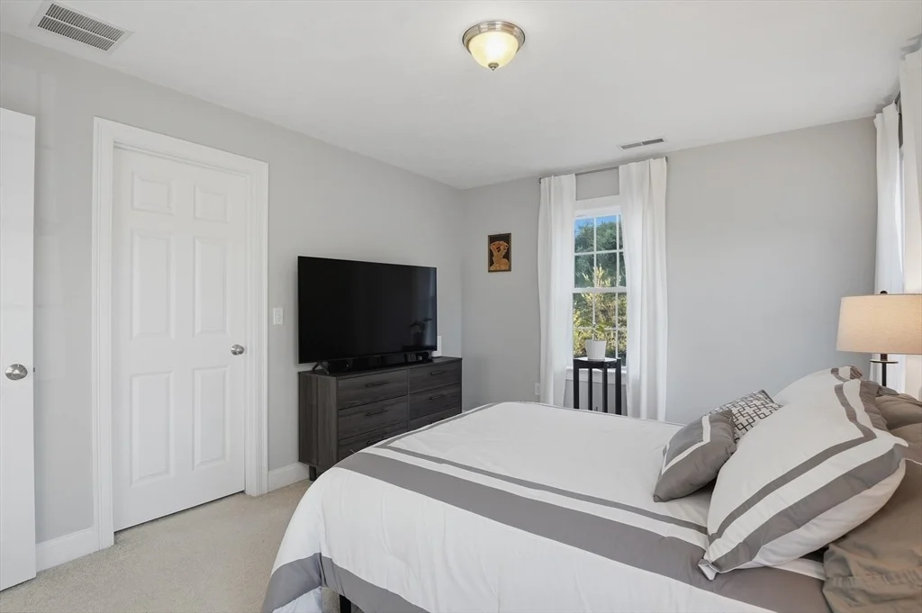 Photo of Unit 5 at 5 Juniper Ridge