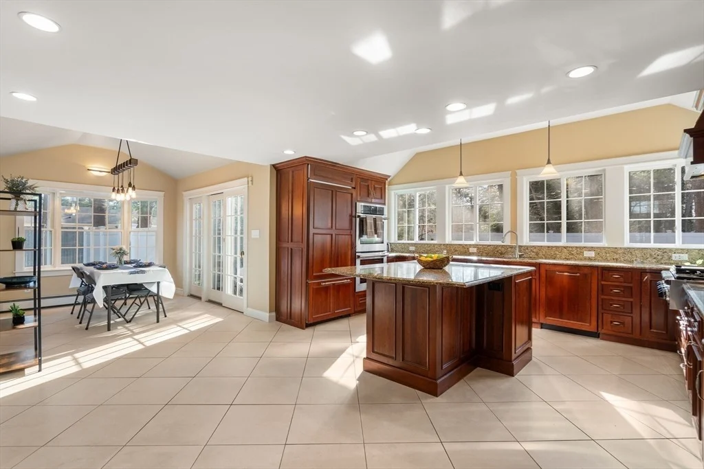 Photo of 9 Priest Road