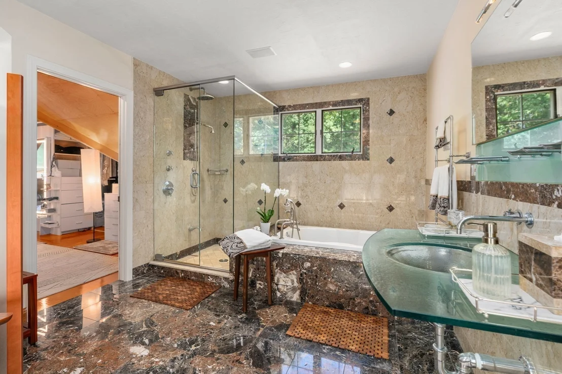 Photo of 40 Grand Hill Dr