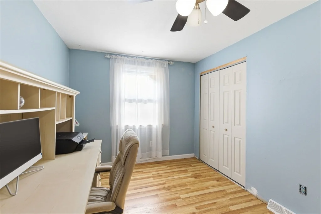 Photo of 24 Maverick Dr