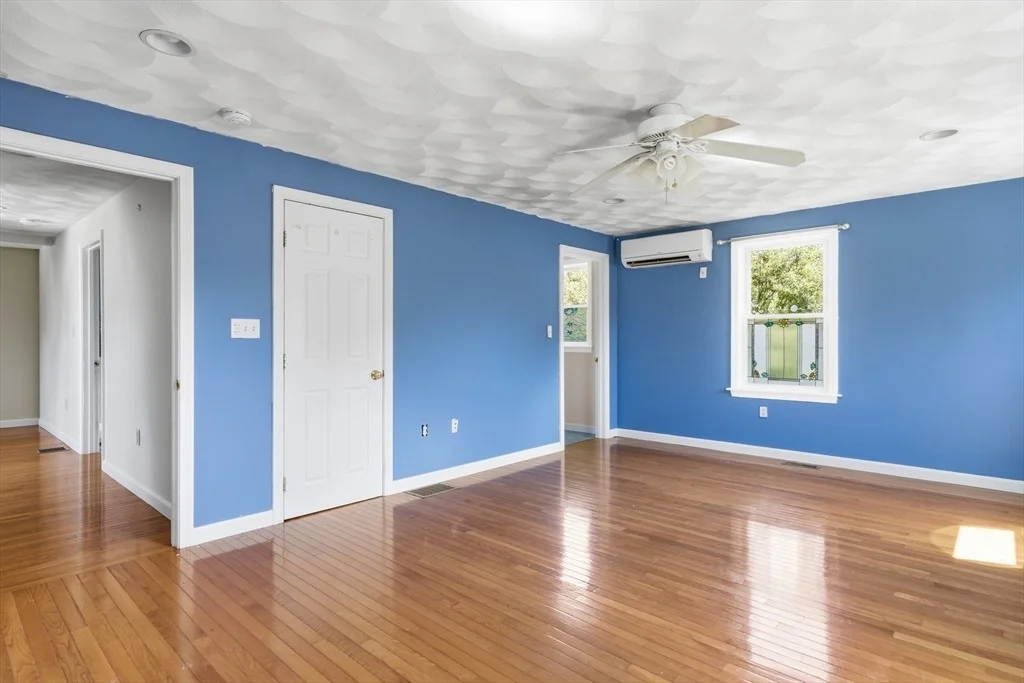 Photo of 7 Sheldon St