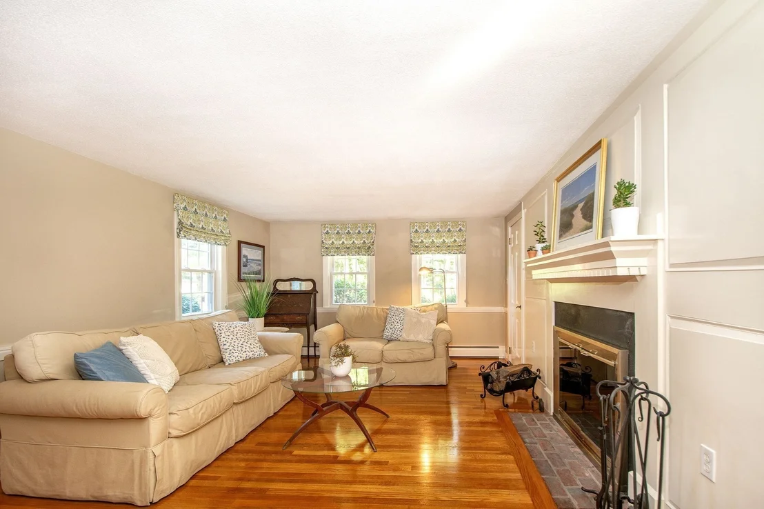 Photo of 21 Earldor Circle