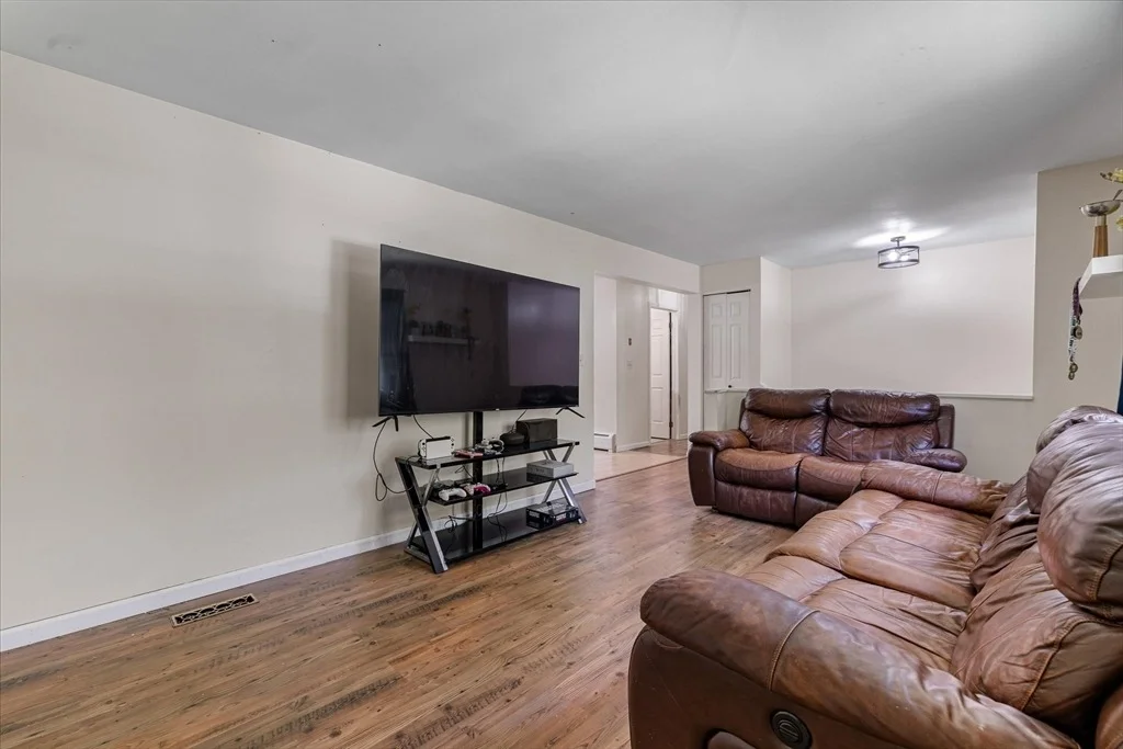 Photo of 1 Balsam Dr