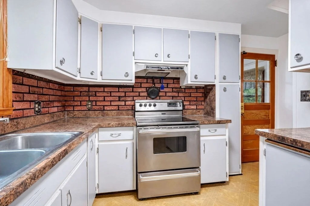 Photo of 59 Vining Hill Rd
