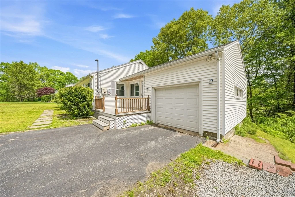 Photo of 146 Acton Road