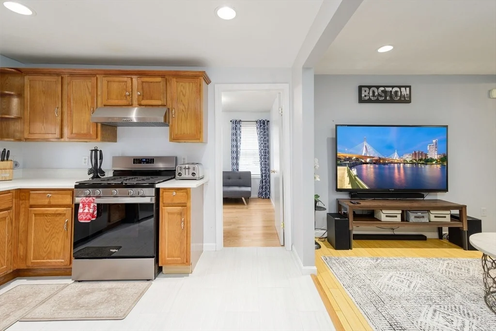 Photo of 8 Myrtle Ave