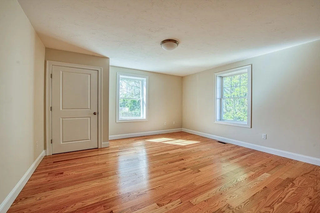 Photo of 566 Freelove St