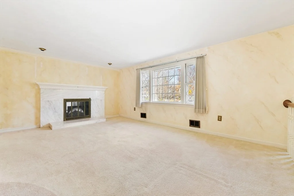 Photo of 72 Stivaletta Dr
