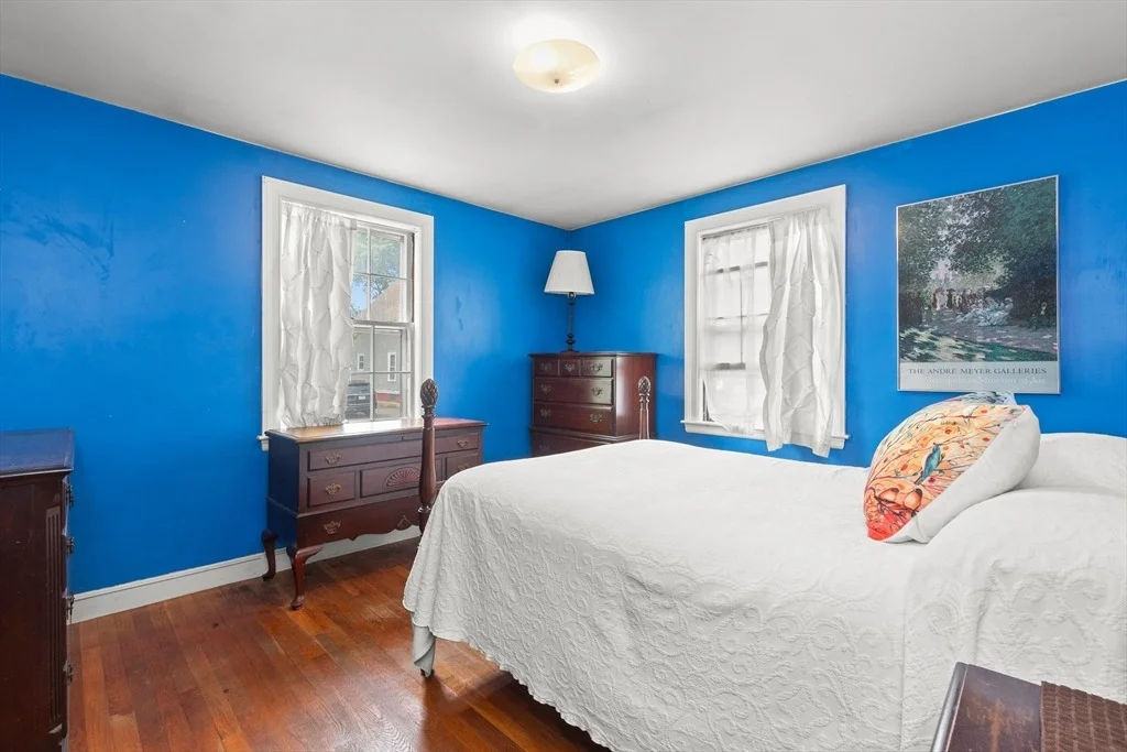 Photo of 9 Maple Avenue