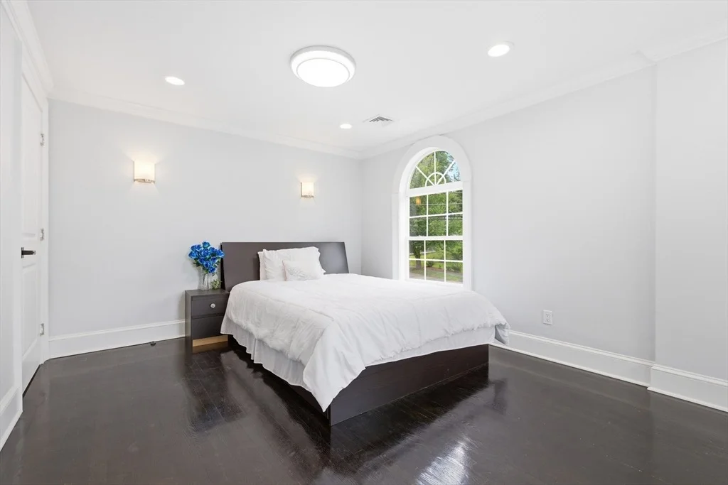 Photo of 52 Ridgewood Rd