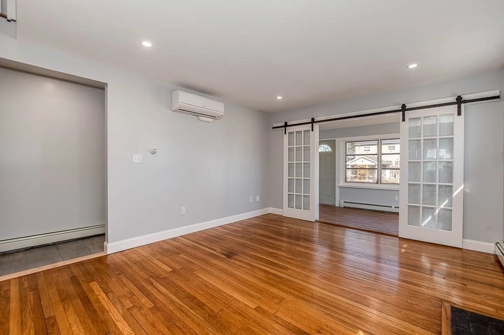 Photo of 43 Shore Ave