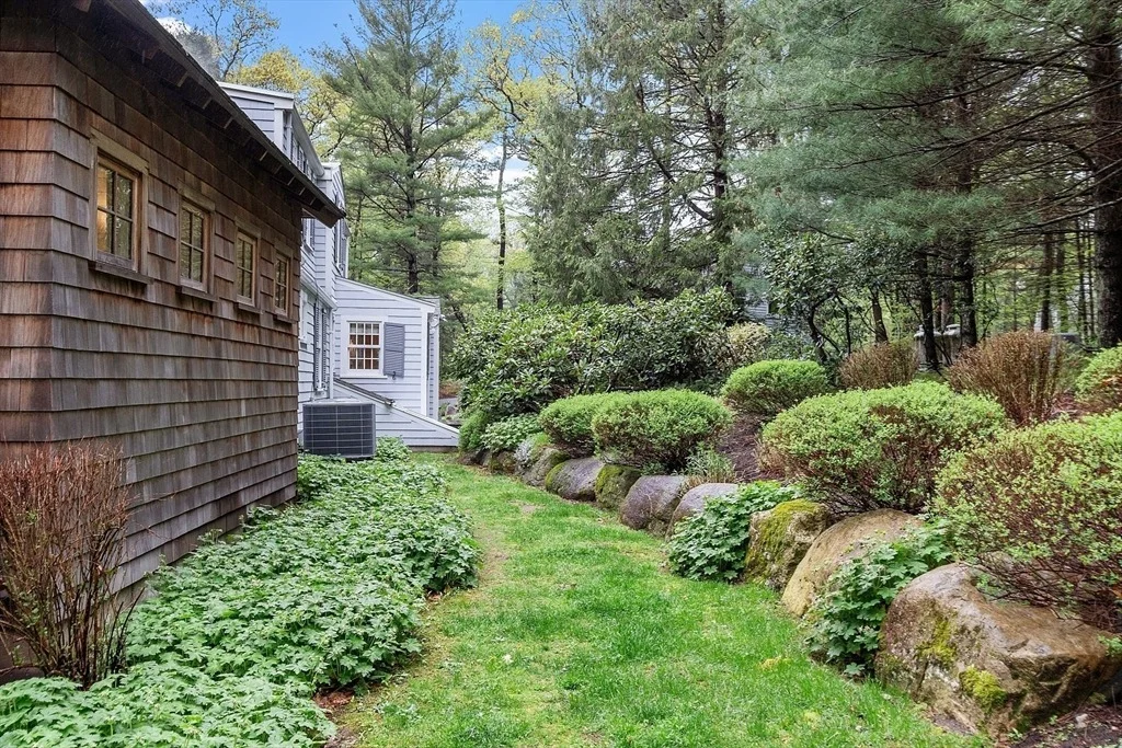 Photo of 5 Grasshopper Ln