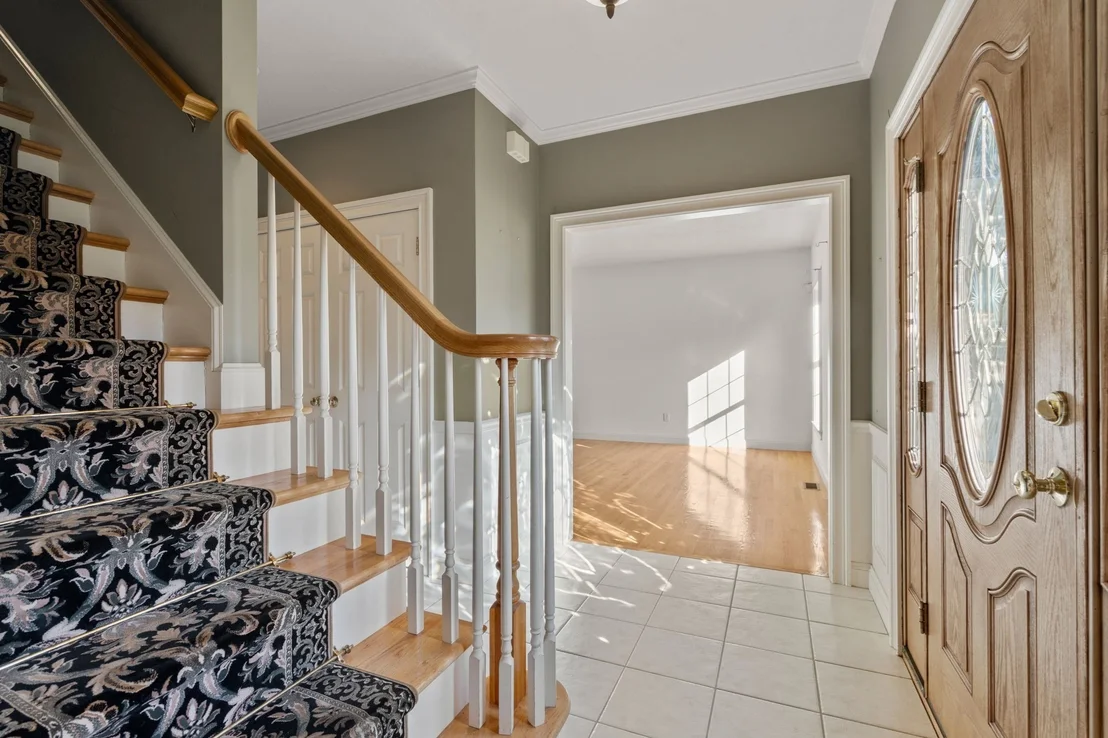 Photo of 34 Laurelwood Dr