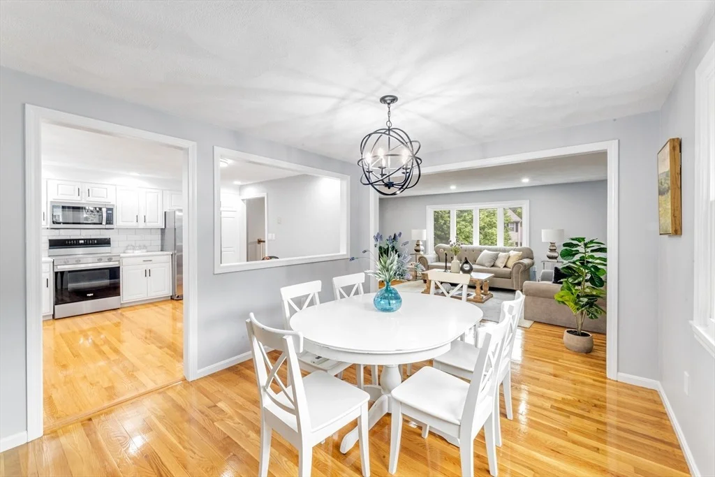 Photo of 61 Cynthia Rd
