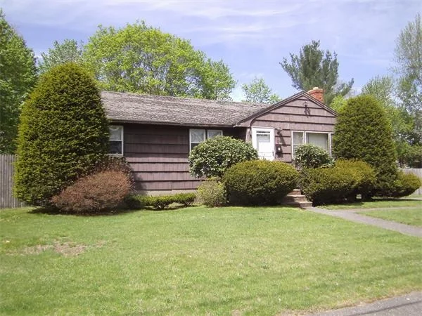 Photo of 15 Sachem Road