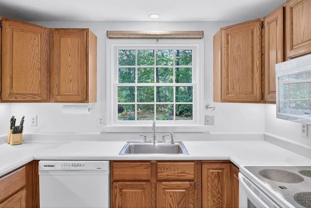 Photo of 98 Bay Lane