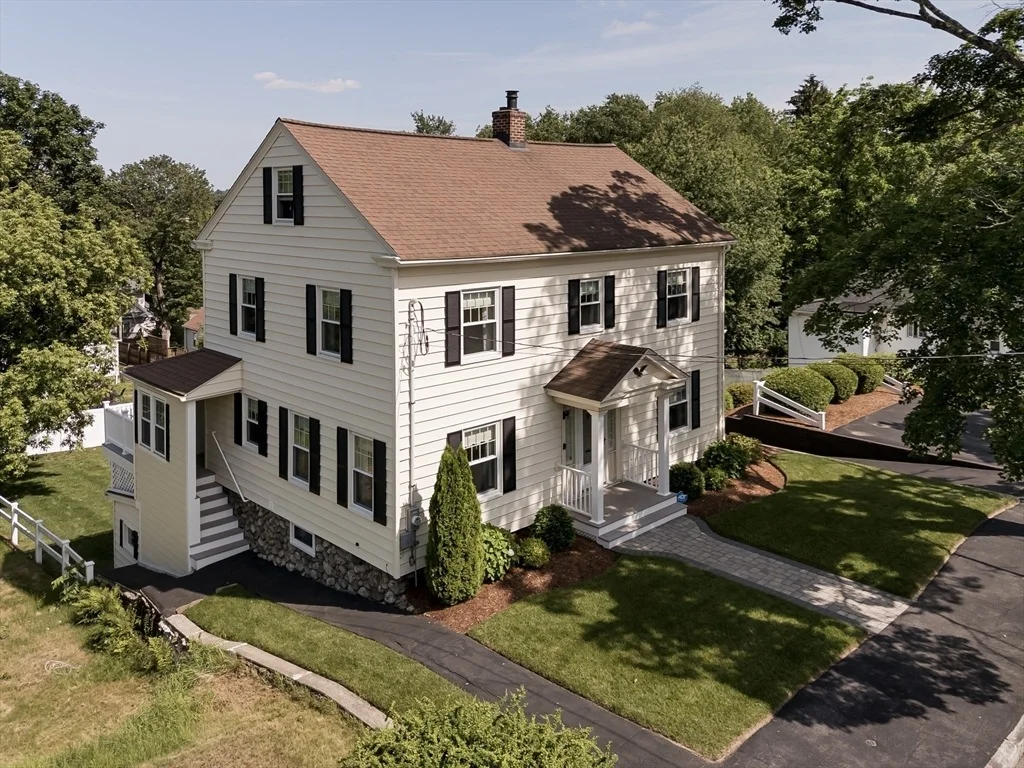 Photo of 20 Blaine Ave