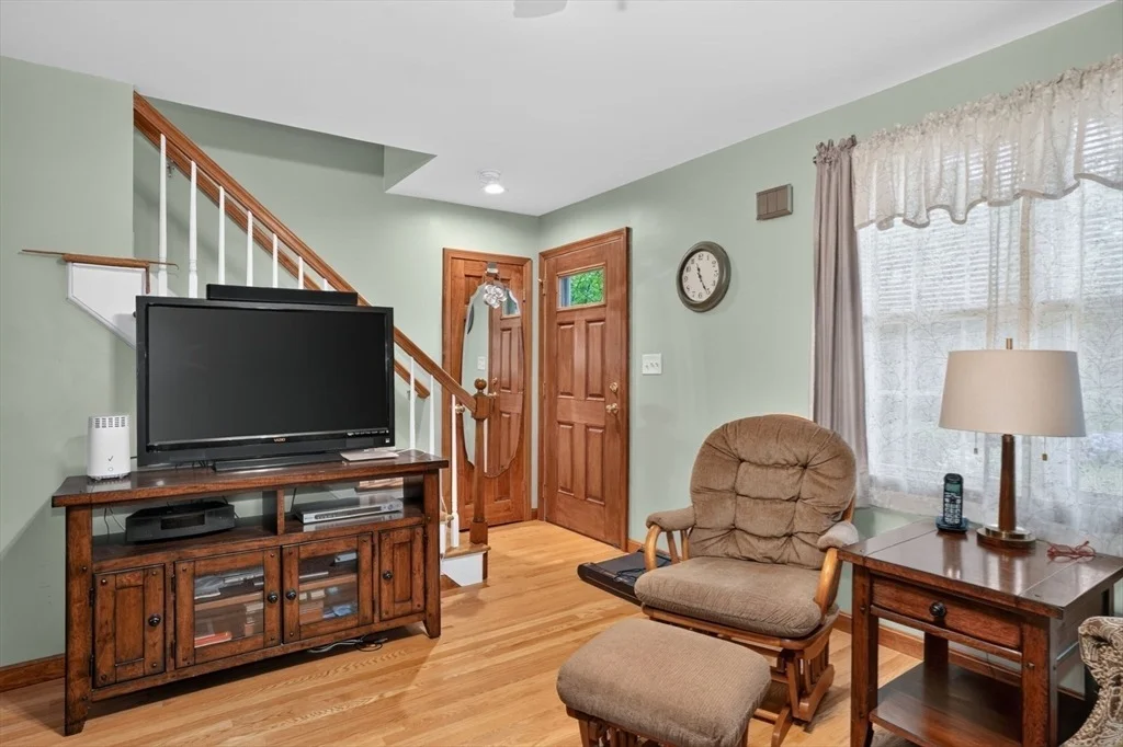 Photo of 77 Ridge Road
