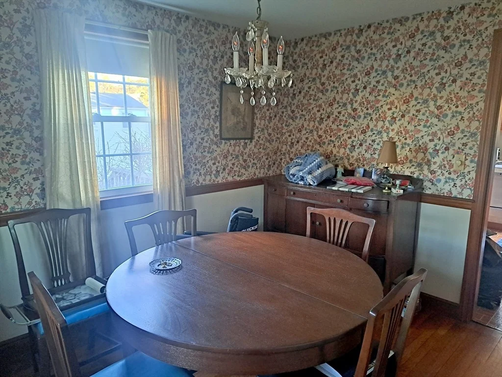 Photo of 7 Nancy Ln
