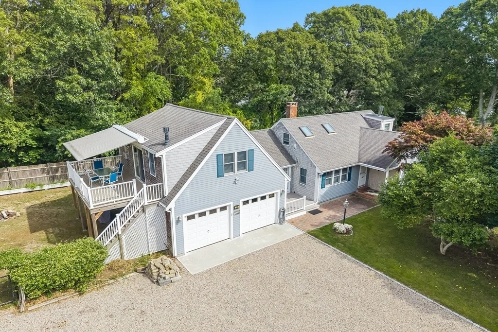 Photo of 158 Lakeside Dr
