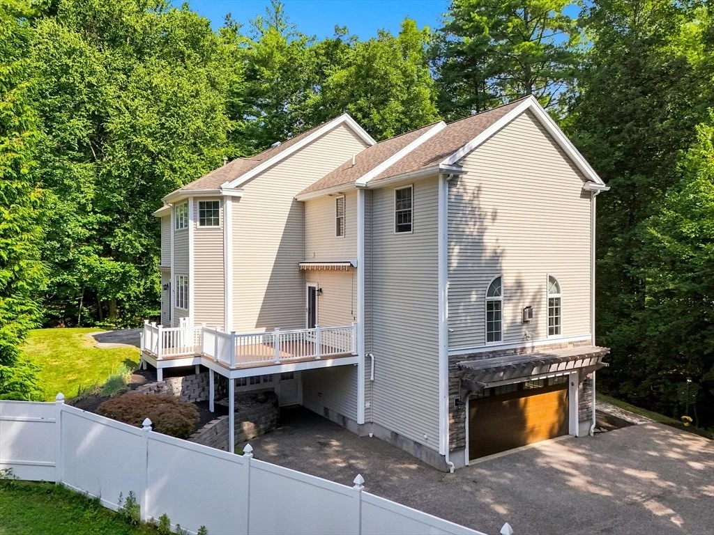 Photo of 18 Parsonage Hill Rd.