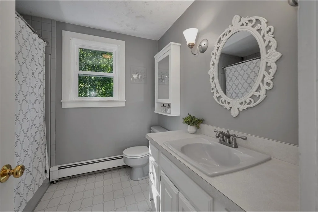 Photo of 96 Bay State Cir