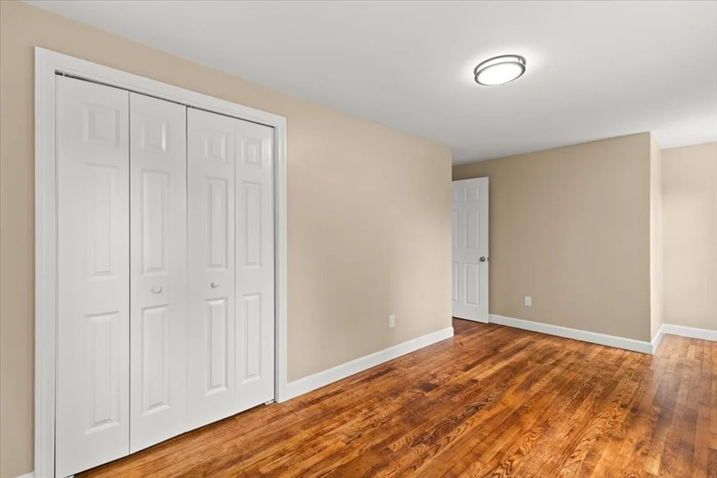 Photo of 4 Simmons St
