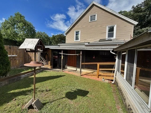 Photo of 26 Nonotuck Street