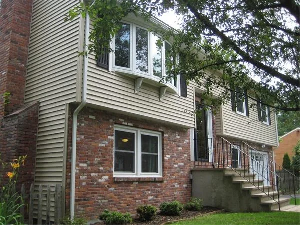 Photo of 25 Wood Ln