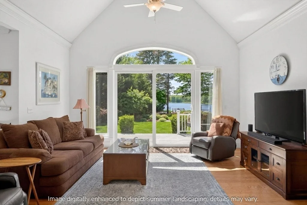 Photo of 359 Santuit Road