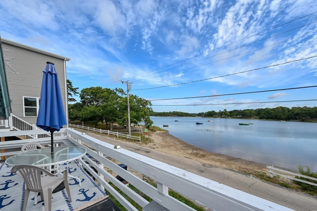 Photo of 12 North Blvd