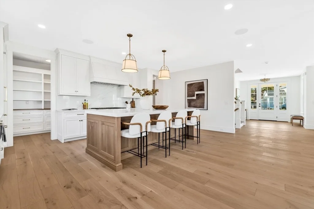 Photo of 15 Willow Circle