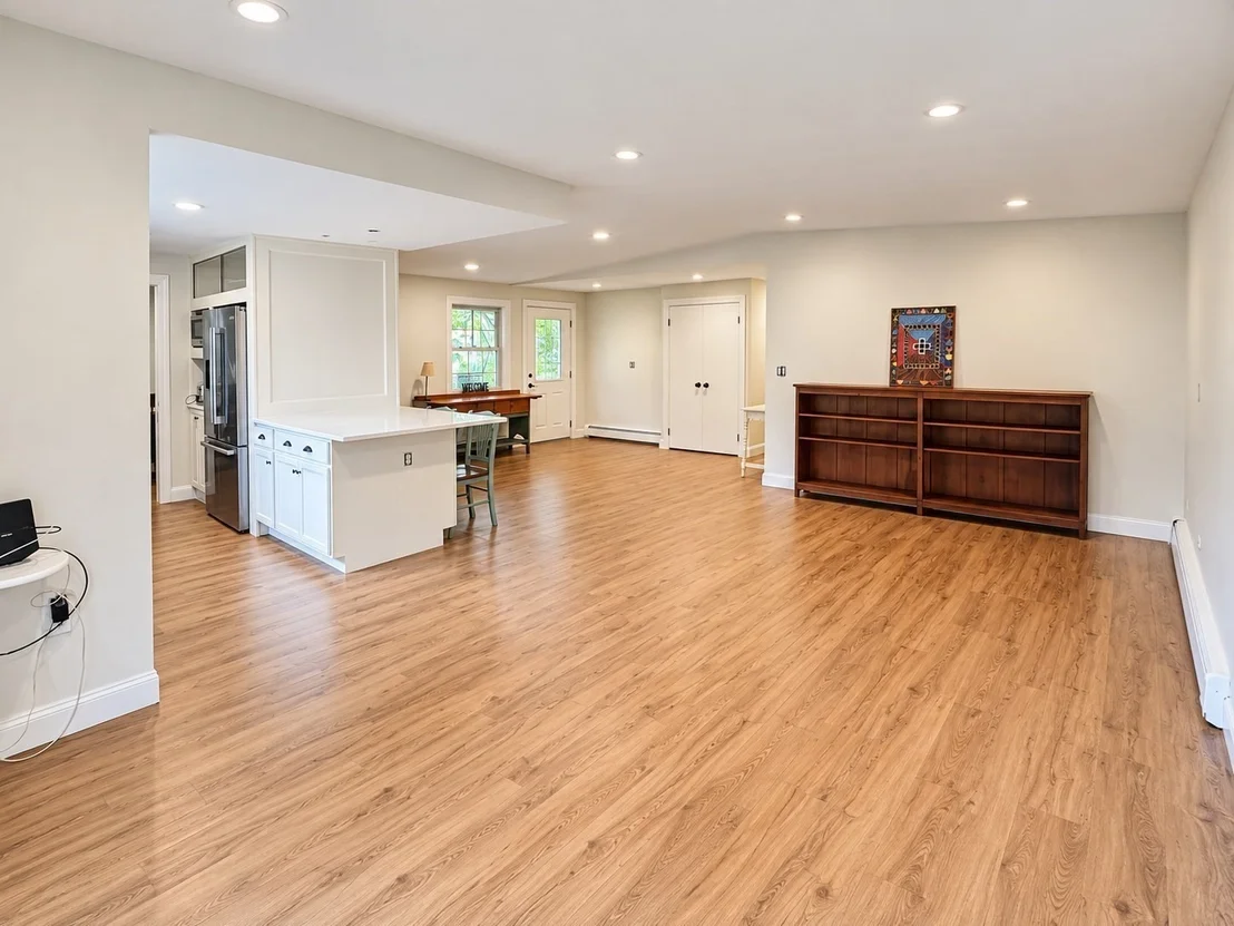 Photo of 14 Cornell Rd
