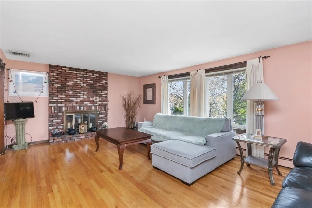 Photo of 176 Mallard Way
