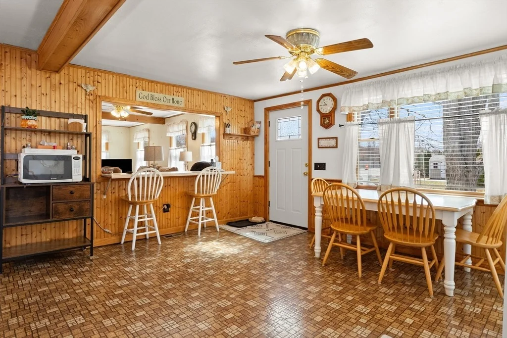 Photo of 35 Lafayette Rd
