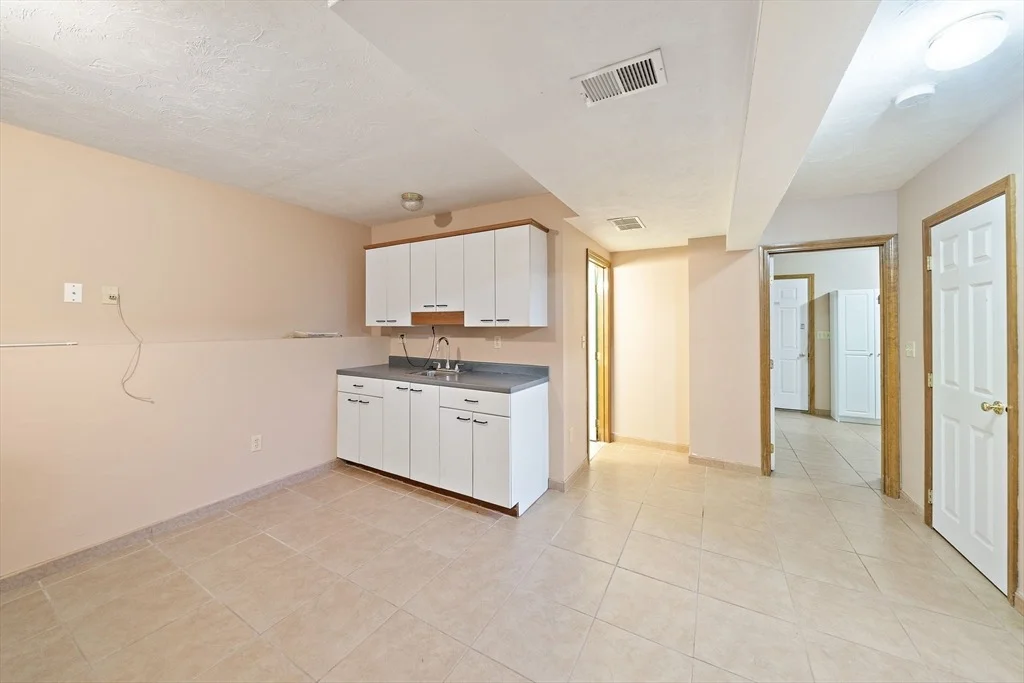 Photo of 4 Evan Cain Way