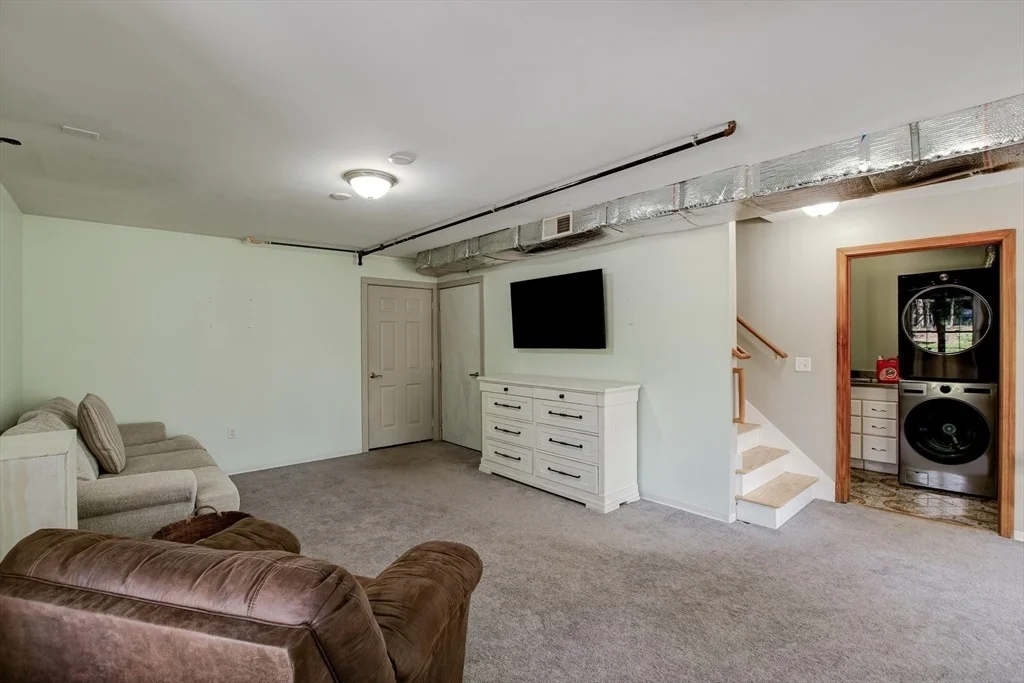 Photo of 14 Laurel Drive