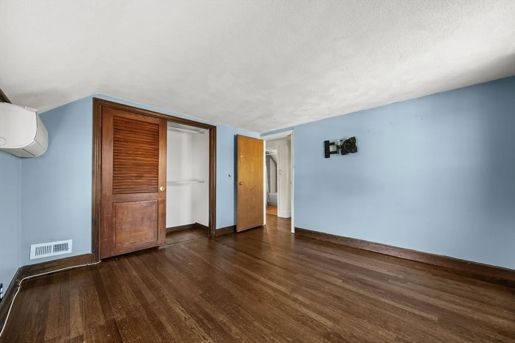 Photo of 14 Forest Park
