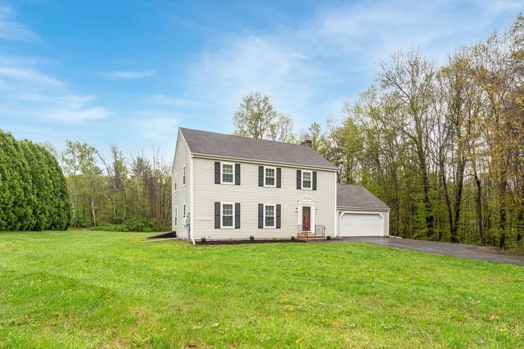 Photo of 118 Oakham Rd