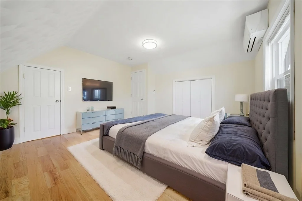 Photo of 7 Pine St