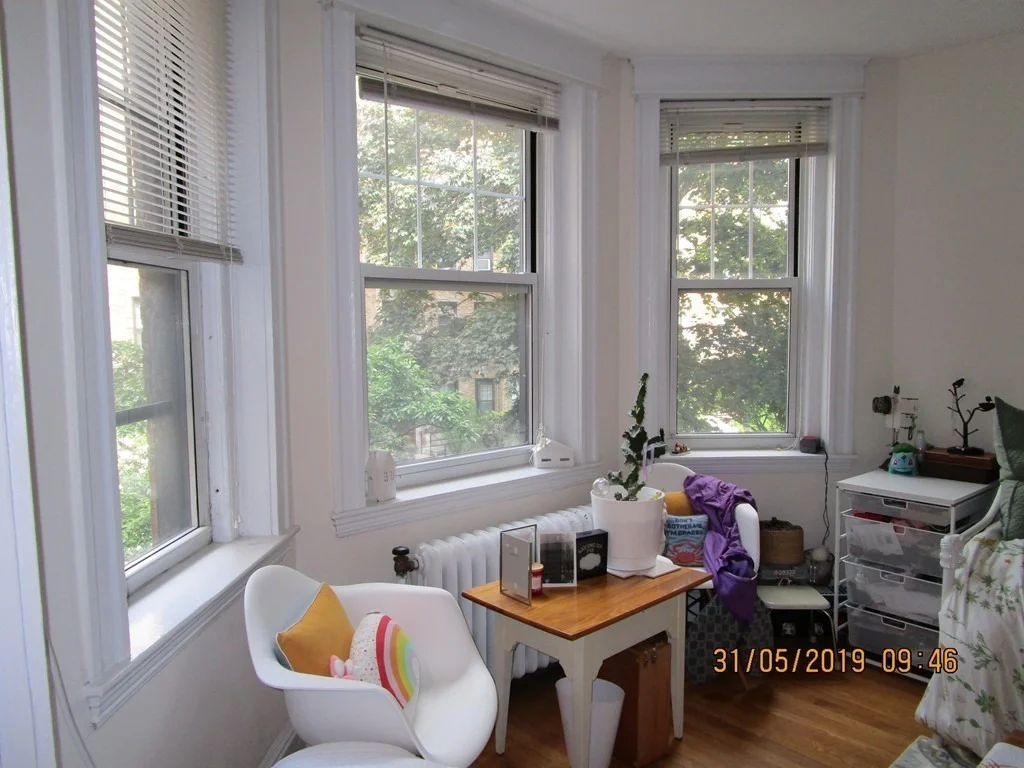Photo of Unit 5 at 116 Riverway