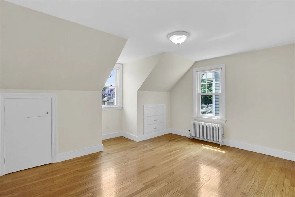 Photo of 82 Biltmore St