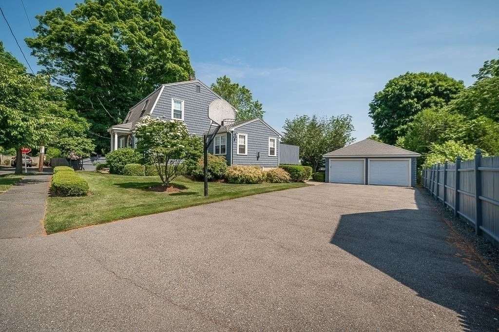Photo of 2 Sylvester Avenue